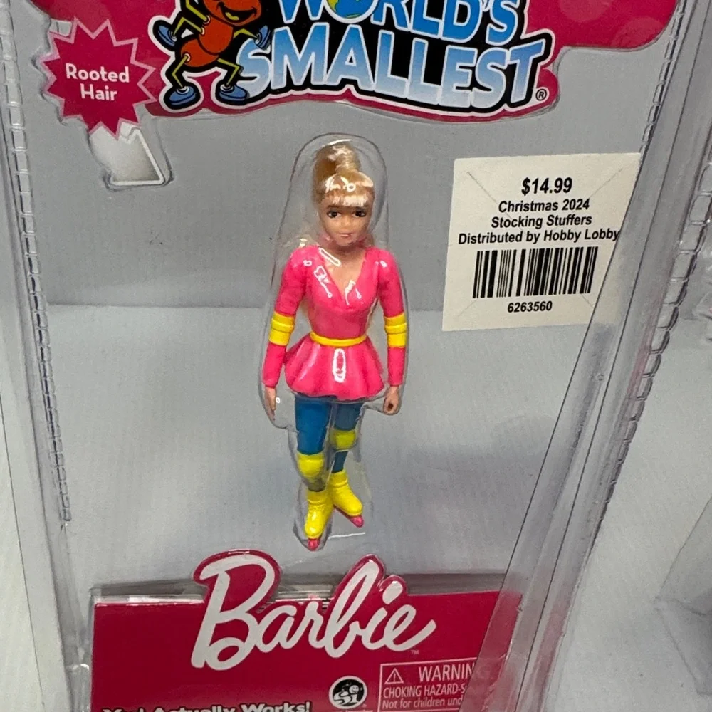 🛼 NIP. Three World’s Smallest Barbie Roller Blade Figure